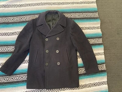 Peacoat Kersey Wool Men’s Size 40R, U.S. Navy Issue 1968 Excellent Condition - Image 1 of 4
