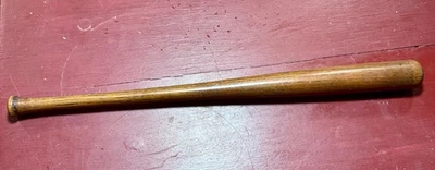 Recuerdo de madera vintage Hellerich & Bradsby Co. Bate de béisbol Buck Walters 18" Foto 1 de 4