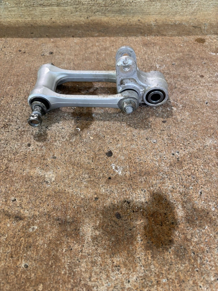 2012 Yamaha Yz250f Rear Suspension Conector - Image 1 of 4