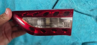 Luz trasera interior del lado del pasajero derecho OEM 2009 2010 2017 Infiniti FX35 FX50 QX70 Foto 1 de 2