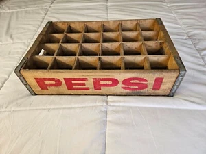 DE COLECCIÓN DEPERE WISCONSON PEPSI COLA BOTELLA DE REFRESCO CAJA 24 RANURAS MADERA PUBLICIDAD - Imagen 1 de 8
