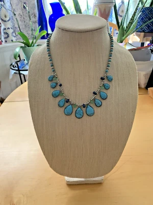 Ожерелье CHAPS серебристое искусственная бирюза юго-западный стиль - Изображение 1 из 4