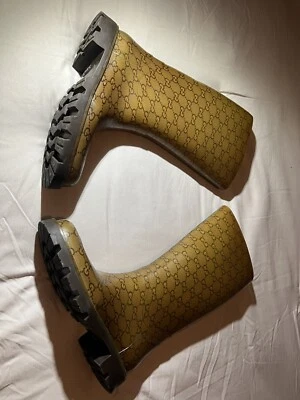 Botas Gucci para mujer talla 7 Foto 1 de 4