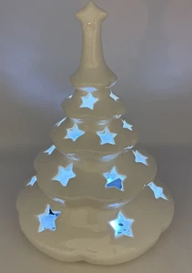 Weißer Porzellan Weihnachtsbaum Stern ausgeschnitten Teelicht oder Batterie Lichter Deko - Bild 1 von 4