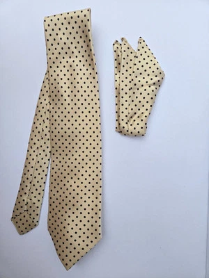 Corbata DOLCEPUNTA Hecha en Italia Gruesa Dorada Negra Lunares Seda con Bolsillo Cuadrado Foto 1 de 4