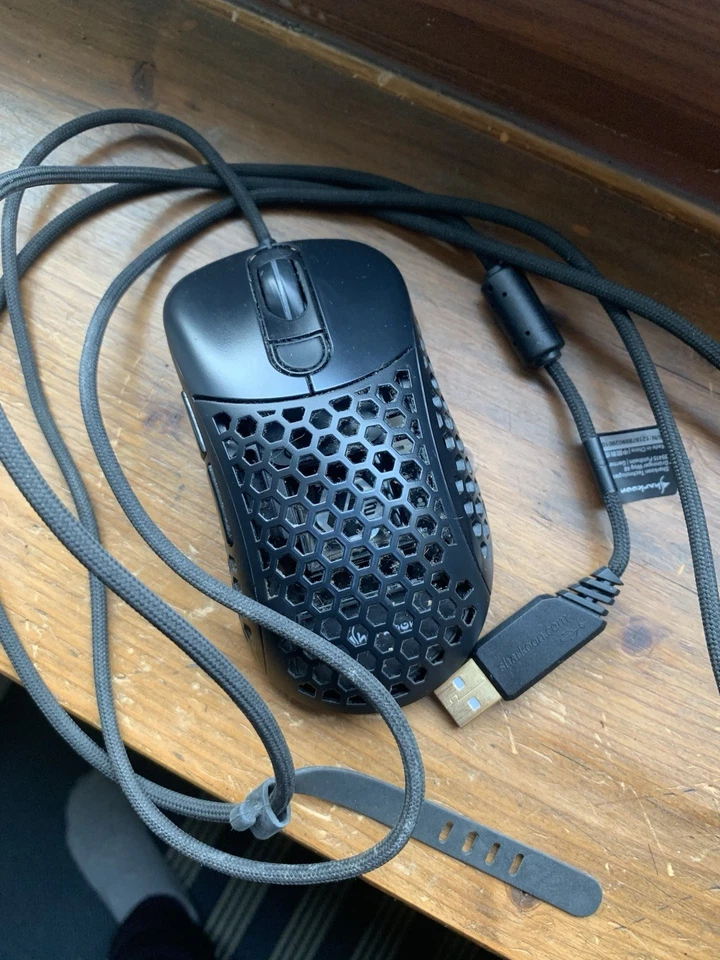 Sharkoon Light 200 - Bild 1 von 1