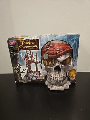 Mega Bloks Pirates of the Caribbean Skull Playset Dead Man's Chest I025 New 2006 - Image 1 of 4