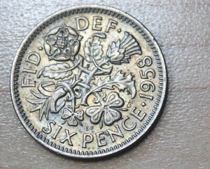 1958 Great Britain 6 Pence - Picture 1 of 2