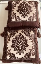 Jaclyn Smith 2 Brown Square Decorative Throw PillowsTassels,striped 1side
