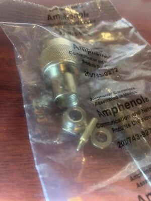 AMPHENOL COAX / RF 999-226B  Adapter connecting plug  compression and threading  - Image 1 of 3