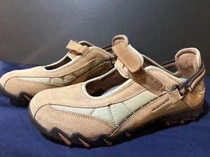 Mephisto Allrounder braune Wildleder-Turnschuhe Schnürsenkel Damen Größe 8. Sieht leicht getragen aus - Bild 1 von 9