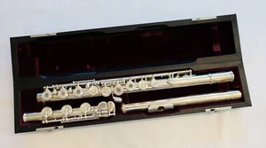 Yamaha 574 Intermediate Flute - Silver Plated w/ Silver Head - Pretty Nice - Picture 1 of 12