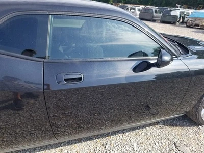 09 2009 DODGE CHALLENGER R/T DOOR FRONT RIGHT PASSENGER BLACK HAS BEEN REPAINTED Foto 1 de 4