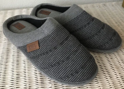 Zapatillas de espuma viscoelástica DF by Dearfoams para hombre talla XL 13-14 gris a rayas  Foto 1 de 4