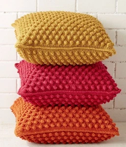 CROCHET PATTERN - ARAN WOOL BOBBLE-LICIOUS CUSHIONS APPROX SIZE 20" SQUARE - Picture 1 of 1