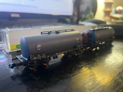 Trix 15137 N Scale Eva Tank Cars 2pk LN/Box - Image 1 of 3