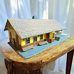 Vintage TYCO-Kit Arlee Station HO Scale Train Depot - Model Railroad Building - Picture 1 of 14