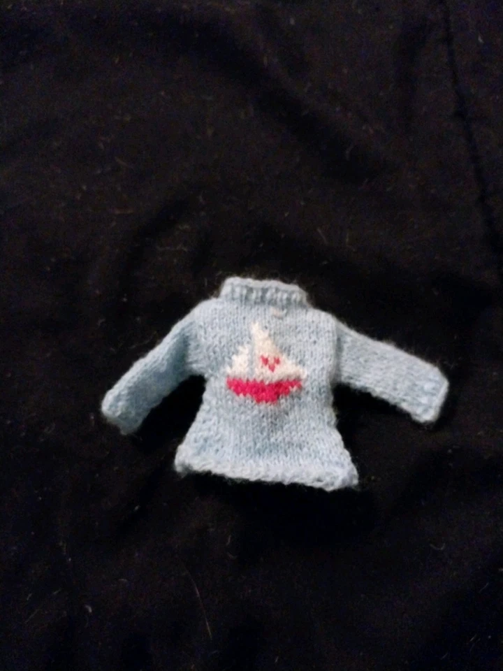 Suéter Heidi Ott talla se adapta a muñecas adultas talla 1:12 Foto 1 de 2