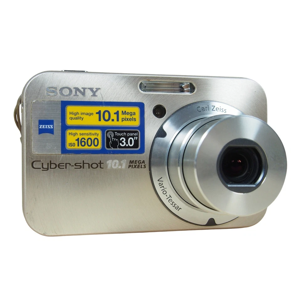 Sony CyberShot DSC-N2 10.1MP Digital Camera Bundle Silver w/Charger + Battery - Image 1 of 4
