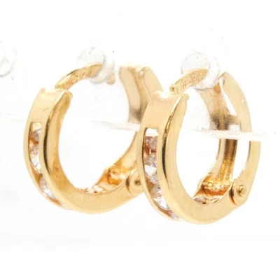 10K 黄金透明宝石小号 DAINTY HUGGIE HOOP 耳环 ESTATE HOOPS — 第 1/4 张图片