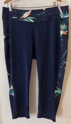 New Women’s Tek Gear DryTek Size 1X - Image 1 of 3