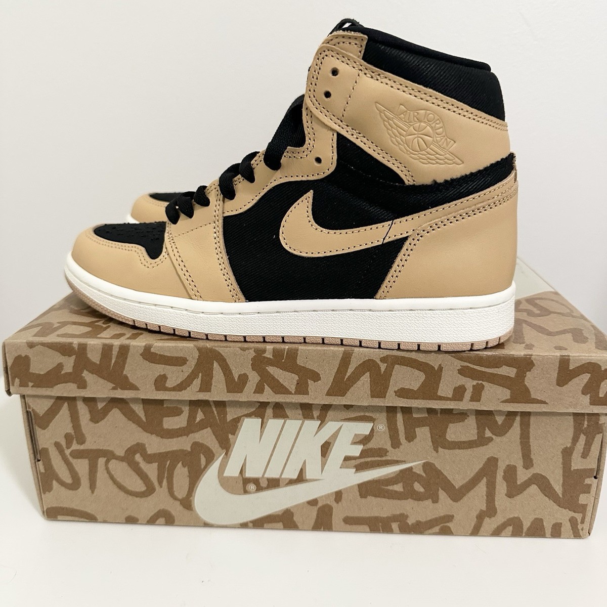 Jordan 1 Retro High Black Vachetta Tan for Sale Jordan 1 Retro High Black Vachetta Tan for Sale