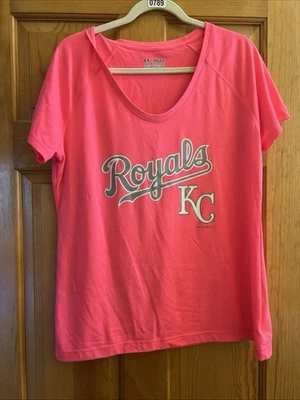 Under Armour Women Xl  MLB Kansas City Royals Semi Fit Heat Gear Shirt Pink NWOT - Image 1 of 4