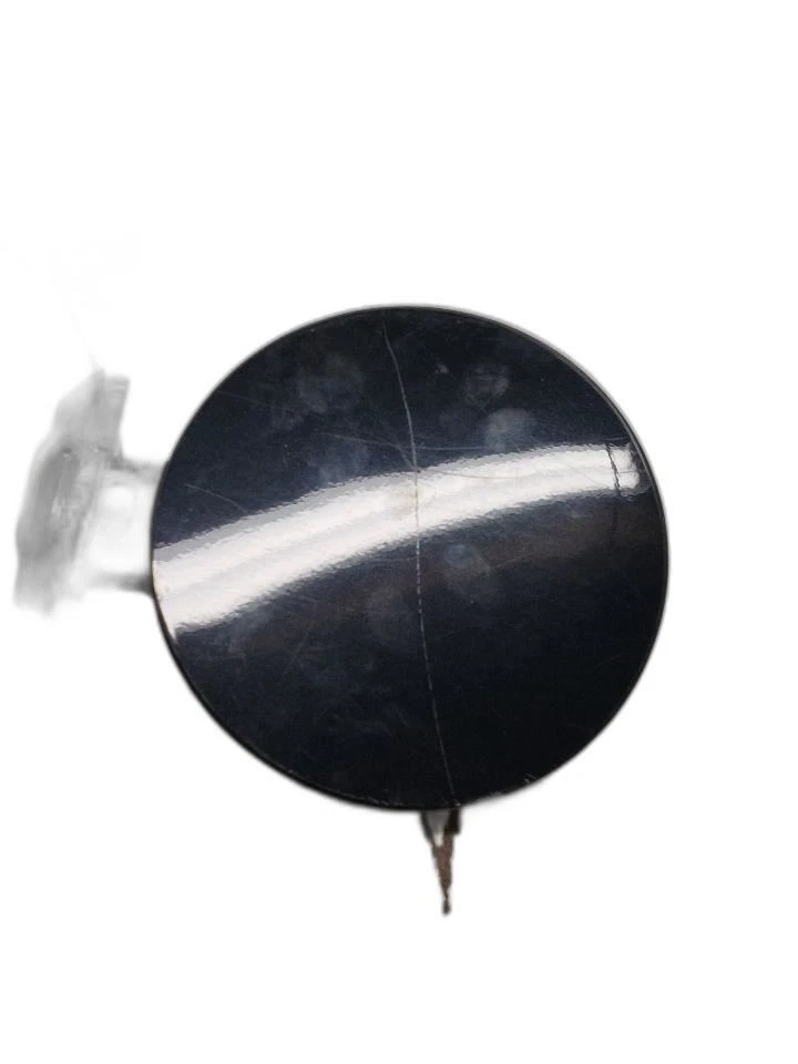 Puerta de llenado de combustible Mazda 3 2015 1348190 Foto 1 de 4