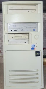 HP CD Writer 9500/Zip250 Multiread Tower  - Picture 1 of 6