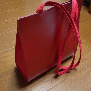 CAMPOMAGGI Woman Shoulder bag red Leather Cowhide medium zip pocket - Picture 1 of 9