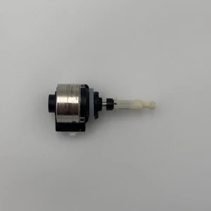 VW Audi Seat Skoda Stellmotor Motor zur Leuchtweitenregulierung 89022080 - Bild 1 von 4