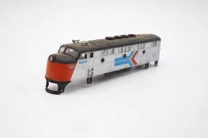 Vintage Amtrak HO F7A Diesel Locomotive Shell #103 Silver Red Blue Stripe - Picture 1 of 5