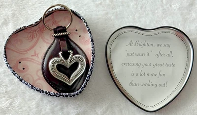 Llavero Brighton Barse Corazón Plata Cuero Negro Llavero en Brighton Corazón Lata Foto 1 de 4