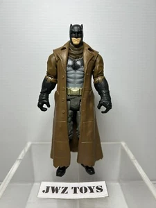 Batman Blast Attack 6" Toy Action Figure Batman Vs Superman Dawn Of Justice - Picture 1 of 7