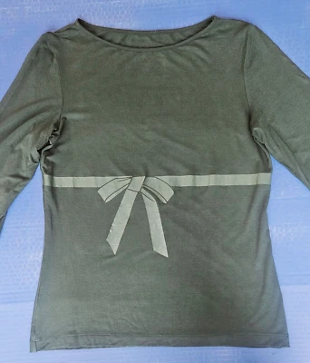 Alberta Ferretti US10/IT46 Rayón Hecho en Italia Camiseta Verde con Lazo en el Pecho Foto 1 de 4