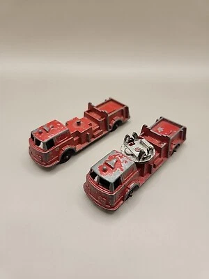 Пара из 2 винтажных игрушек Tootsie литая пожарная машина La France красная Chicago - Изображение 1 из 4