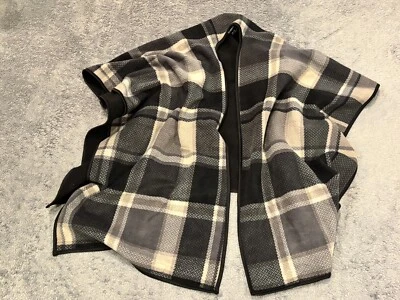 Ike Behar Black Gray Plaid Fleece Open Front Poncho Wrap Shawl Womens One Size - Image 1 of 4