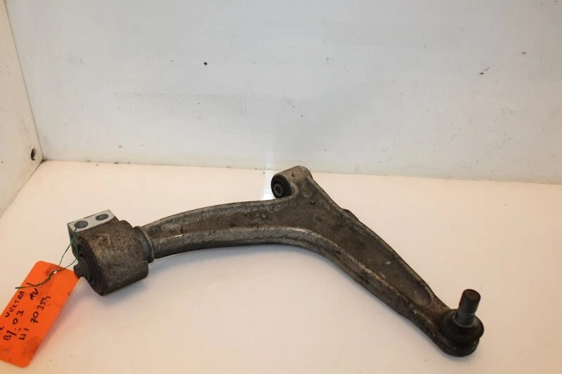 BRAS DE SUSPENSION AVANT DROIT (TRIANGLE) Opel Vectra C GTS 2003 - Photo 1/1