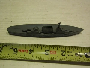 VINTAGE TOOTSIETOY METAL NAVY BATTLE SHIP BOAT 6 INCH - Picture 1 of 3
