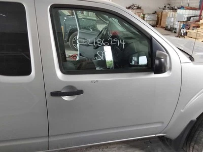 (LOCAL PICKUP ONLY) Passenger Front Door Electric Without Keyless Entry Fits 05- Foto 1 de 4