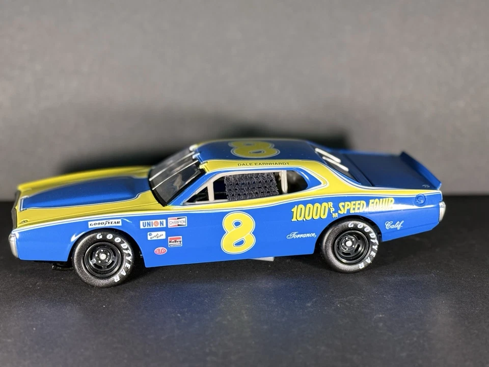 Cargador Dodge Dale Earnhardt 1975 Elite #8 10.000 rpm equipo de velocidad Foto 1 de 4