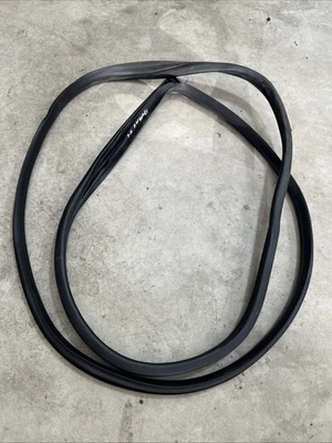 Kia Optima 2016-2018 puerta delantera izquierda goma resistente al clima sello negro OEM Foto 1 de 4