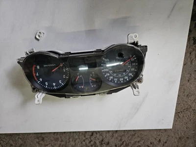 Toyota Rav4 1996 2.0 16V Speedo Instrument Cluster 83010-42090 *MISSING CLIP* - Image 1 of 4