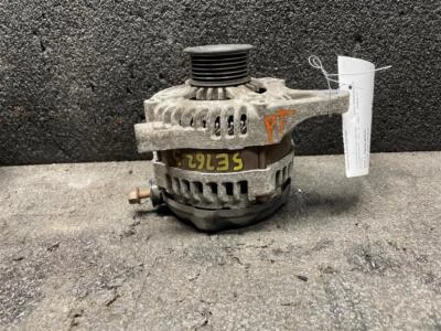 Used Alternator fits: 2010 Jeep Wrangler 3.3L 140 amp Grade A Foto 1 de 4