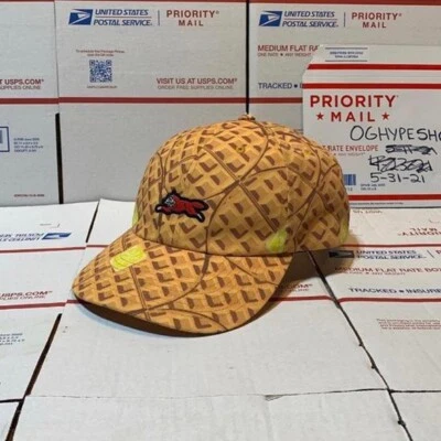 Sombrero de club OG Billionaire Boys Foto 1 de 4