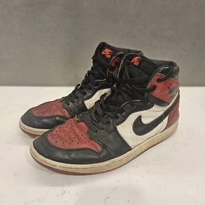 NIKE AIR JORDAN 1 RETRO I PUNTERA ALTA OG BRED ROJO NEGRO CHICAGO 555088-610 EE. UU. 12 - Imagen 1 de 17