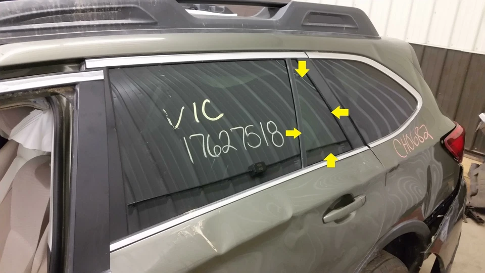 Subaru Legacy 2015 camioneta conductor privacidad izquierda tinte ventilación trasera ventana de vidrio Foto 1 de 1