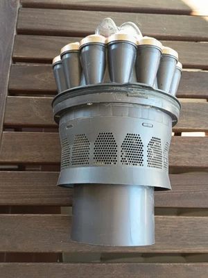 Aspirapolvere Dyson DC23 Animal Pro - Immagine 1 di 4