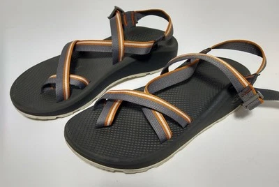 Sandalias Chaco Cloud Performance Para Hombre 11 Gris/Naranja Playa Exterior Tirantes Bonitas Foto 1 de 4