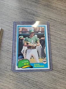 VINTAGE OAKLAND ATHLETICS LOT OF 17 CARDS - Picture 1 of 6